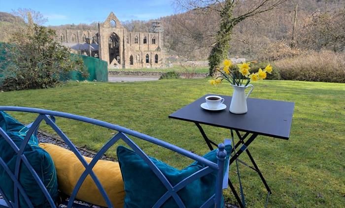 Relax outside Tintern Abbey  Cottage and gaze at Tintern Abbey.